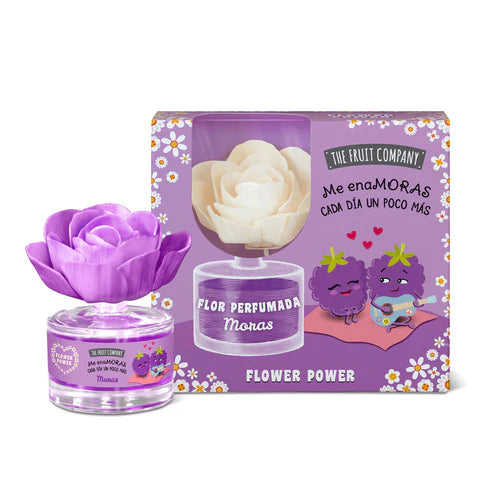 The Fruit Company Blackberry Flower Diffuser.

Beautiful Blackberry scented flower diffuser, looks beautiful in any room.

Watch the flower change from white to purple as it absorbs the blackberry scent.

30+ Days of fragrance